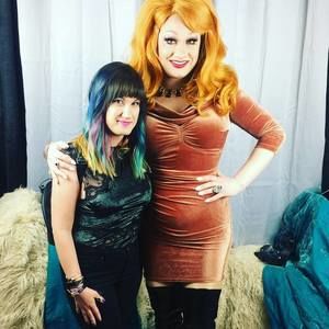 Meet your Posher, Selina